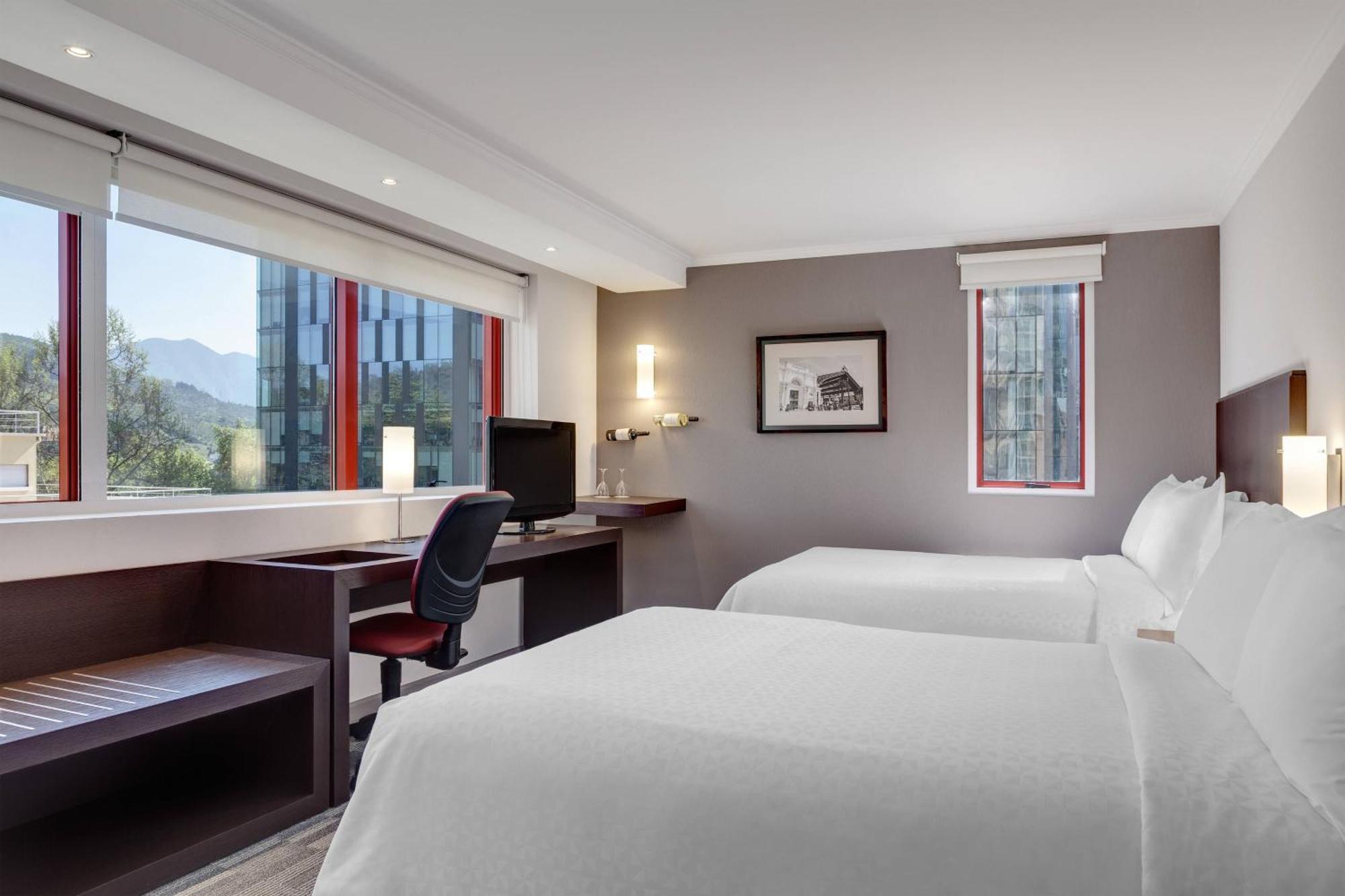 Four Points By Sheraton Сантьяго Екстер'єр фото
